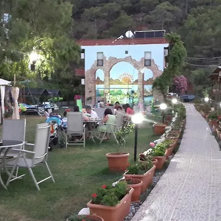 Ξενοδοχείο Erenler Adrasan