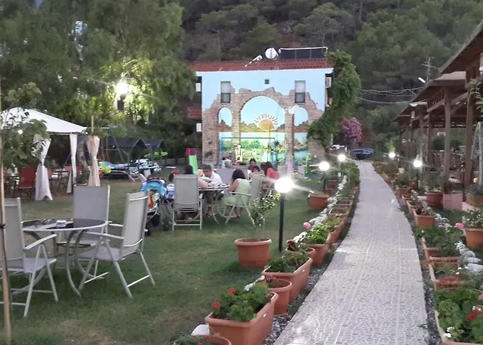 فندق Erenler أدراسان