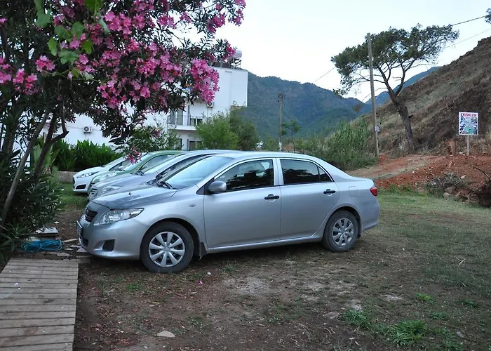 فندق Erenler أدراسان