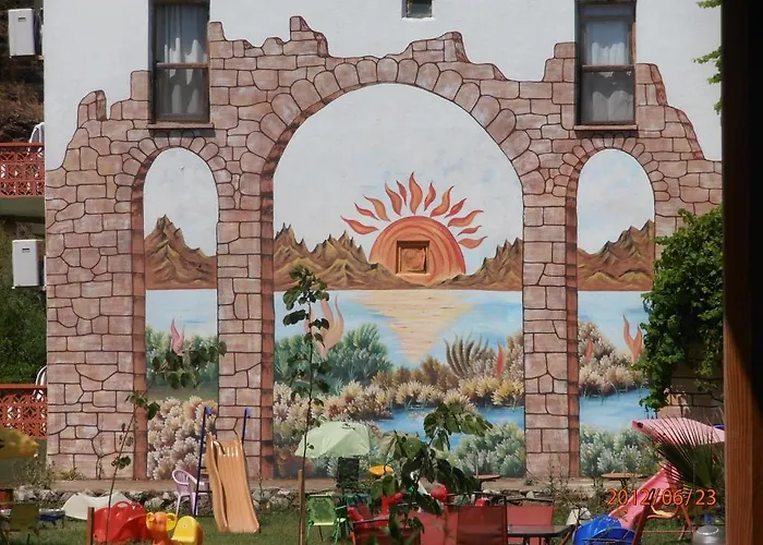 Erenler فندق أدراسان